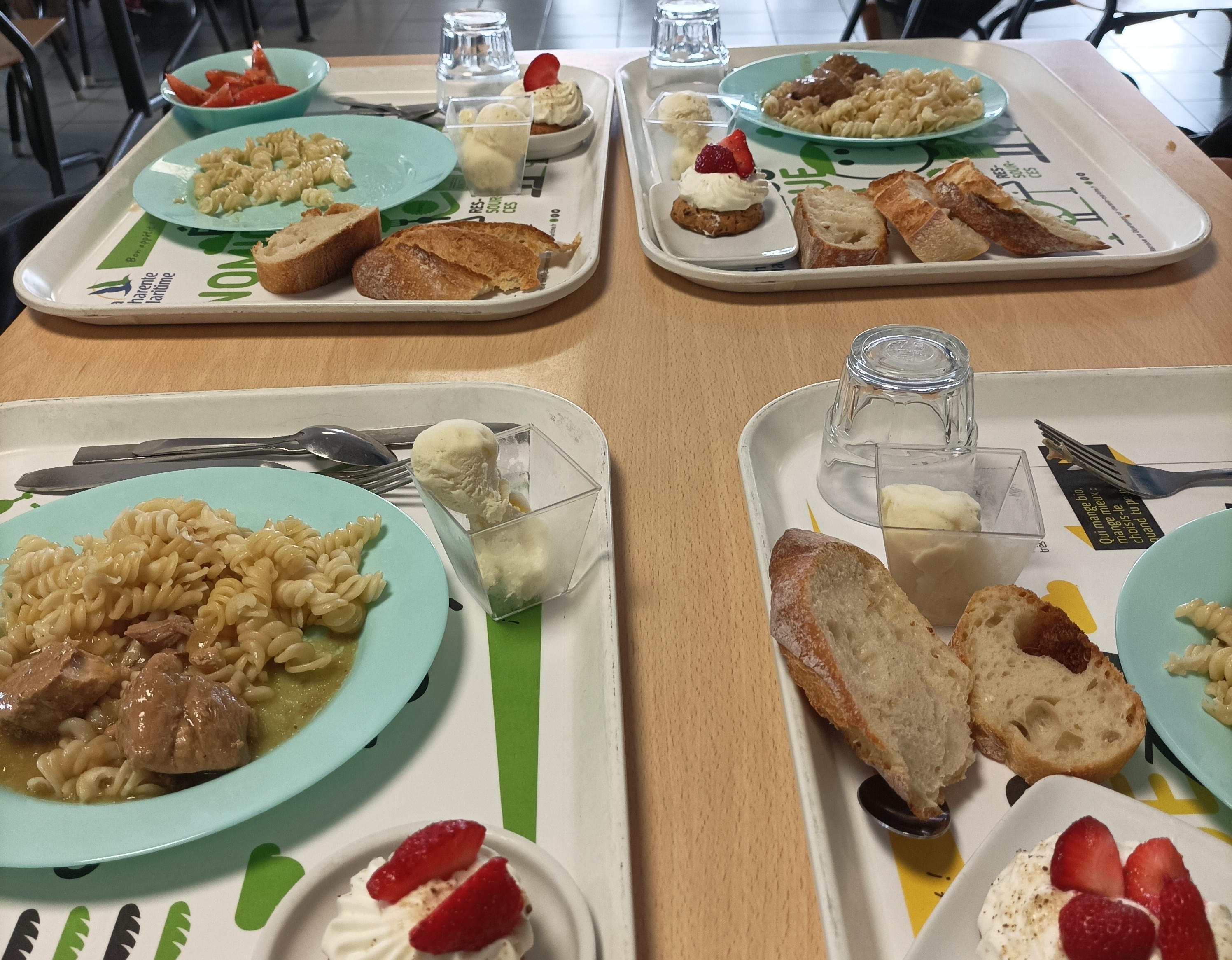 plateaux.jpg